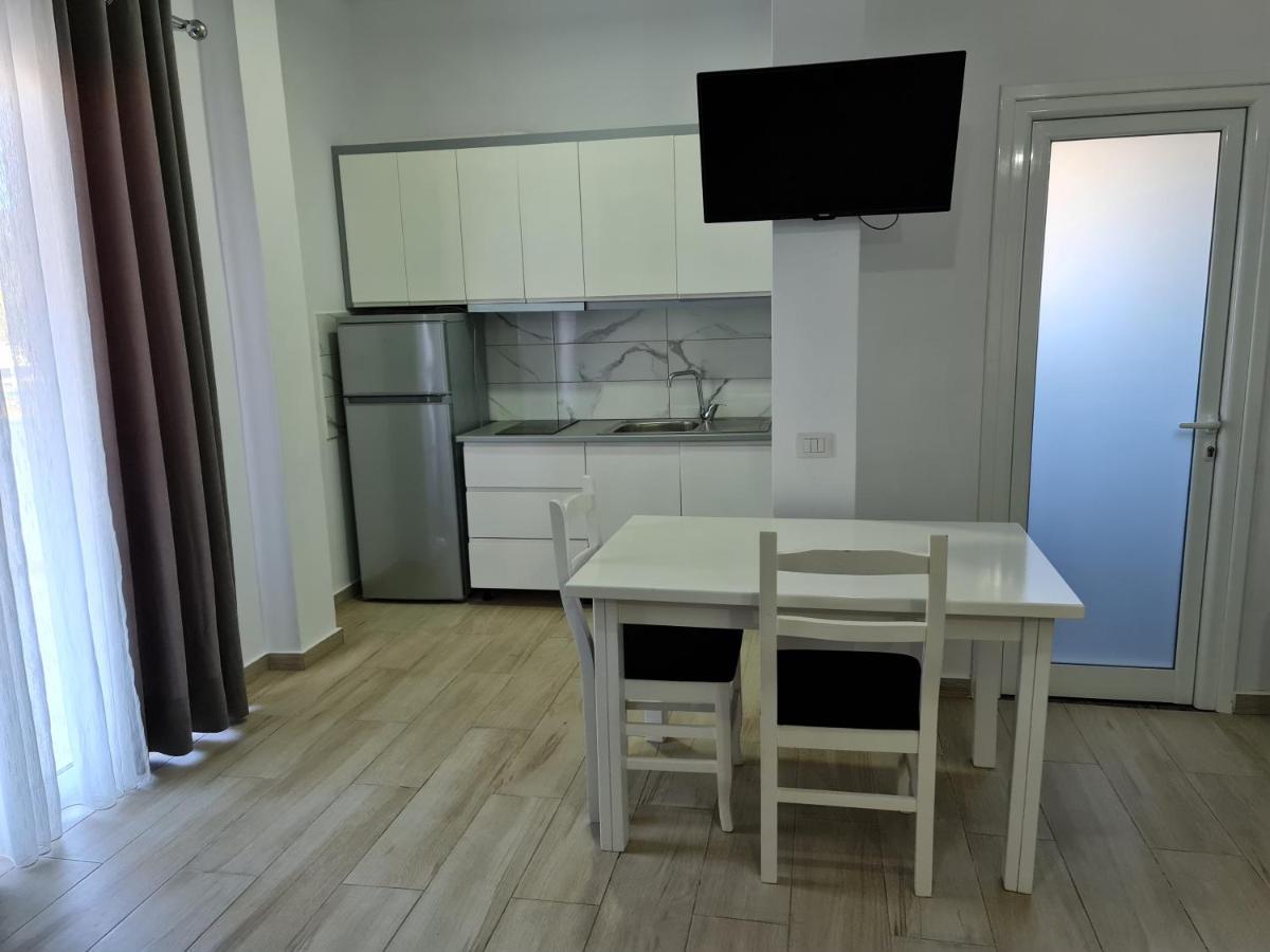 Summer Time Hotel Ksamil Luaran gambar