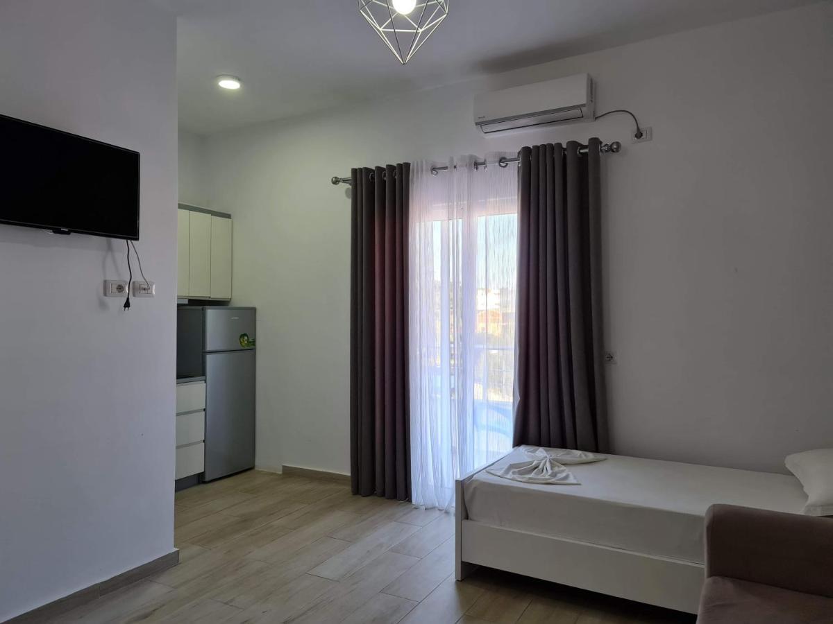 Summer Time Hotel Ksamil Luaran gambar